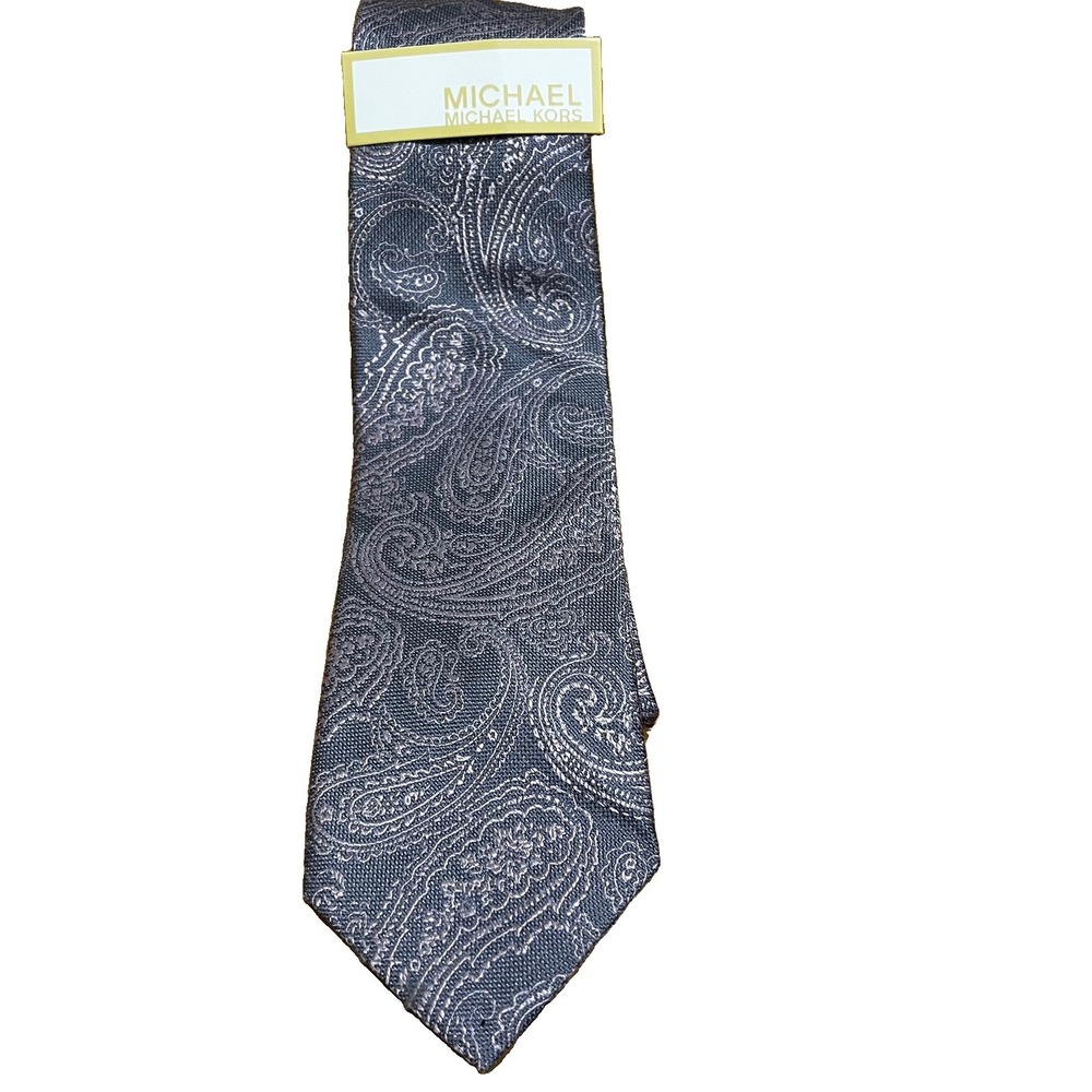 MICHAEL KORS Men's Silk / Wool Tie ~ Gray/Pink ~ Paisley Pattern NEW!